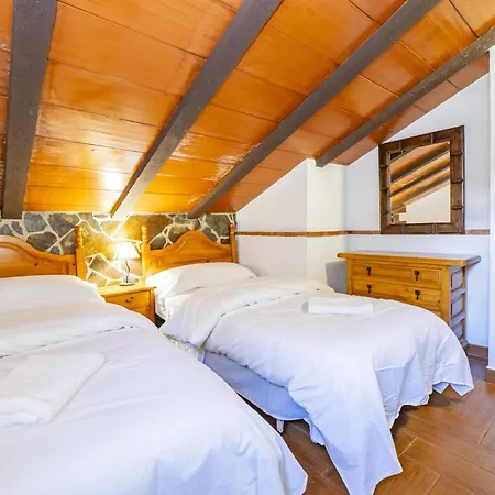 Cubo's Cerezos Holiday home