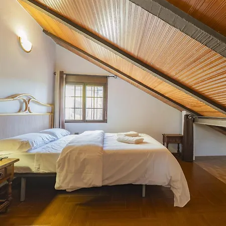 Holiday home Cubo's Cerezos Torrox