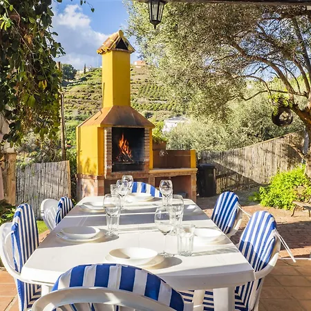 Cubo's Cerezos Holiday home *