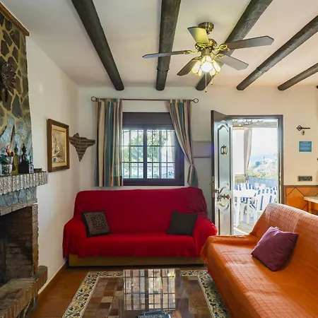 Cubo's Cerezos Holiday home *